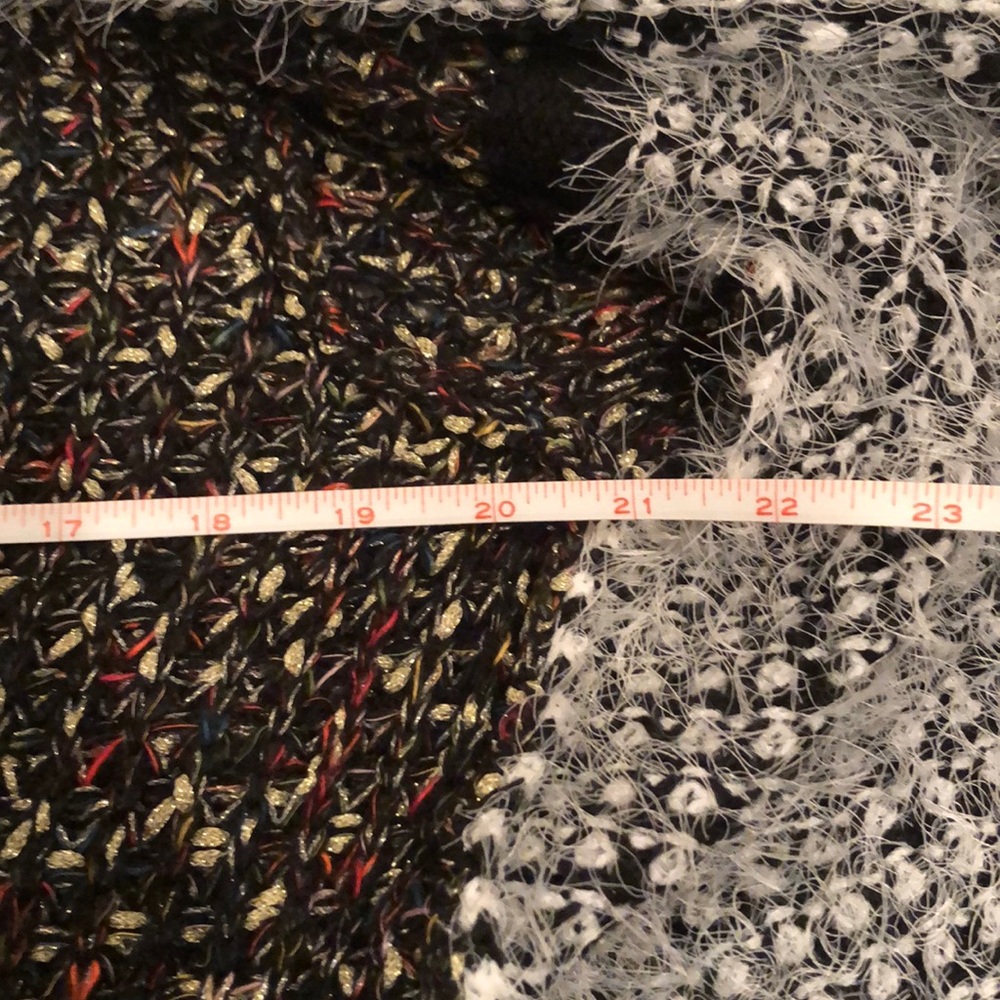 Ponsesa sweater - Picture 10 of 10